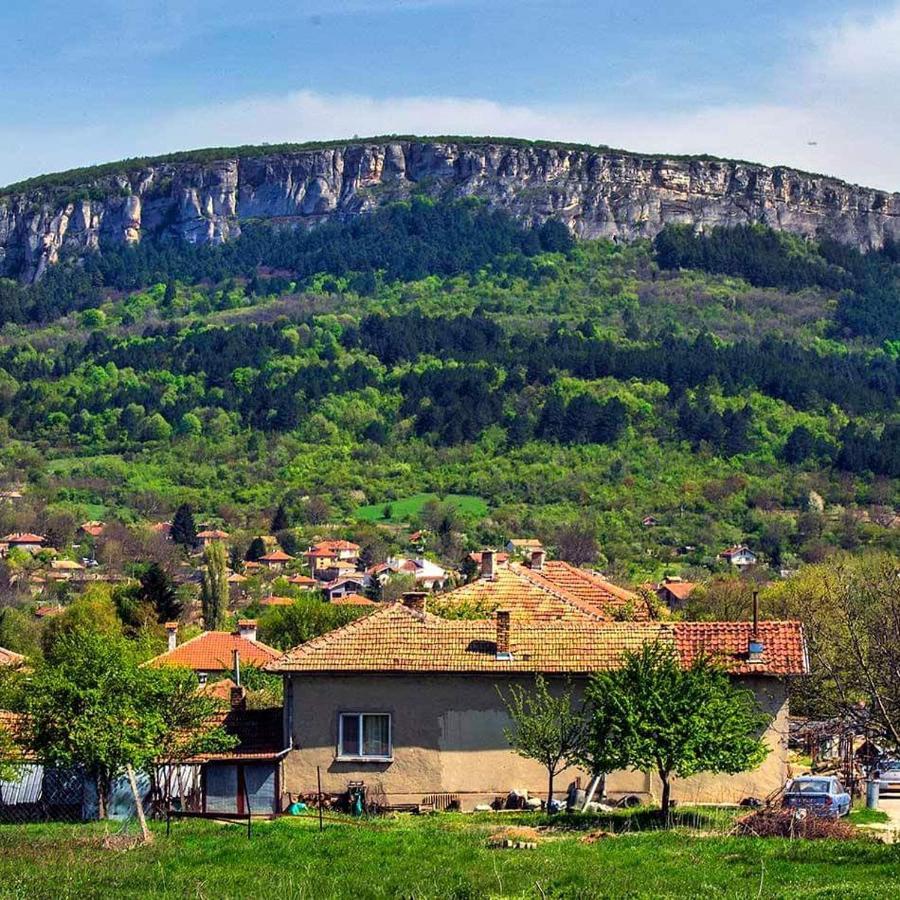 Madara Omaya Guest House Εξωτερικό φωτογραφία