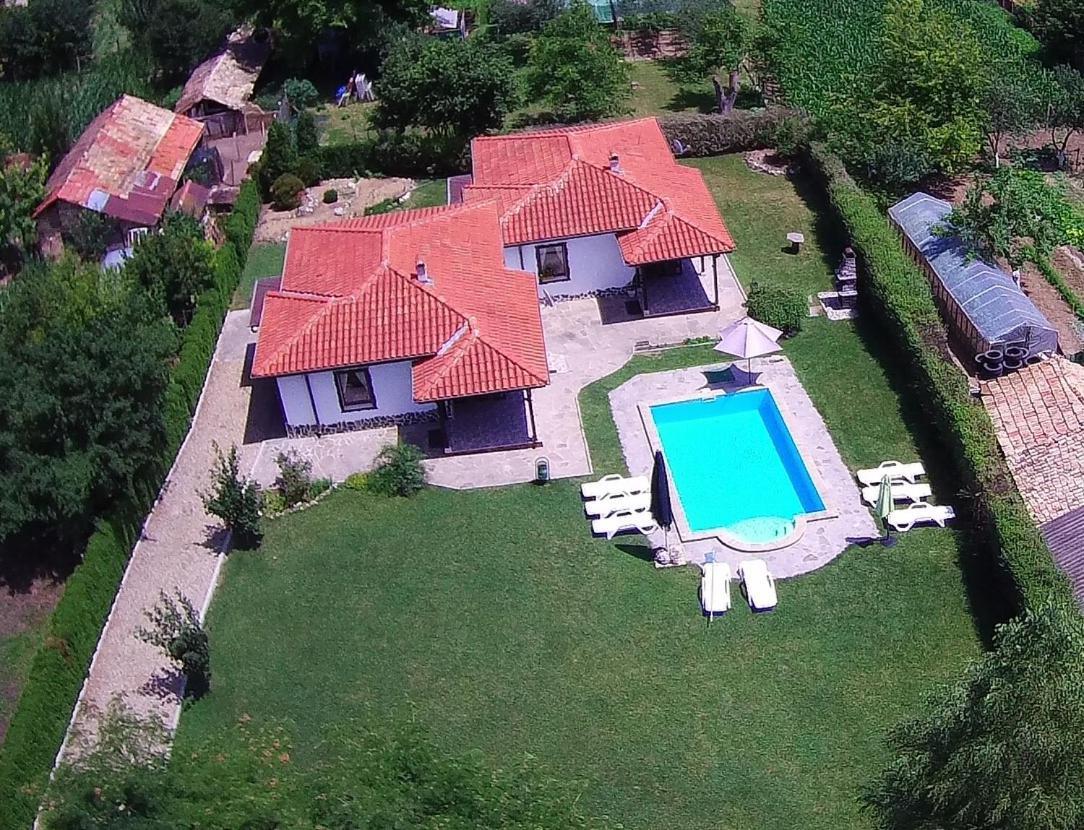 Madara Omaya Guest House Εξωτερικό φωτογραφία